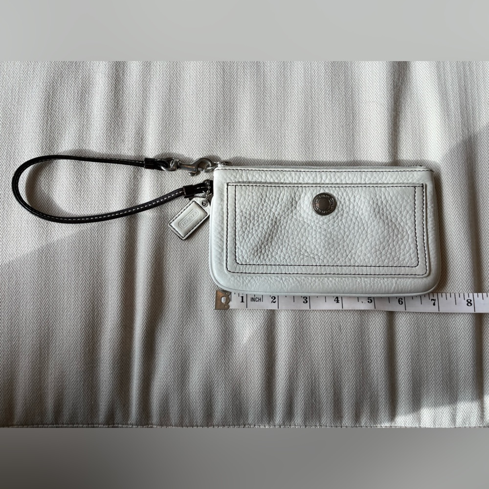 Authentic Coach white leather wristlet